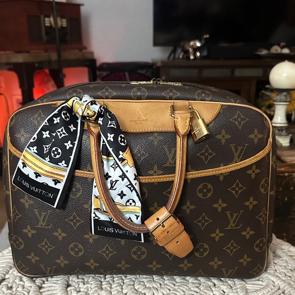 Louis Vuitton Handbags - Louis Vuitton Deauville Brown Monogram Bag with Scarf Accent